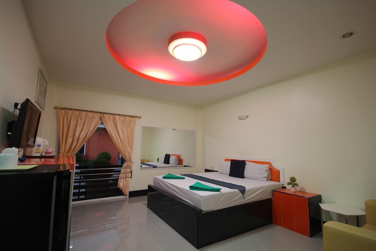 Windsor Resort Lopburi Bagian luar foto